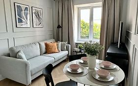 Mariensztat Old Town Apartment